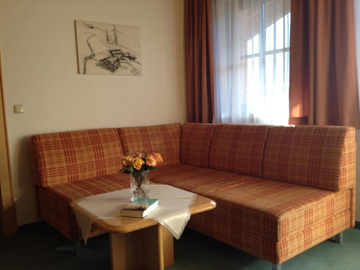 Bed and Breakfast Haus Christaldo Sankt Anton am Arlberg Esterno foto