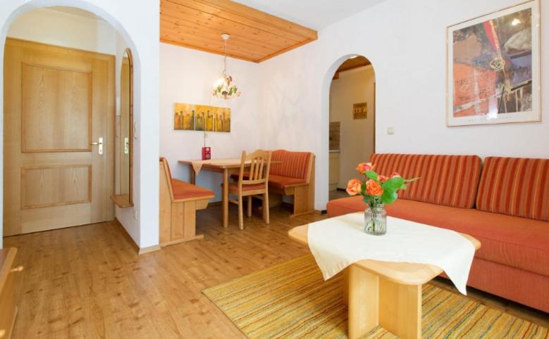 Bed and Breakfast Haus Christaldo Sankt Anton am Arlberg Esterno foto